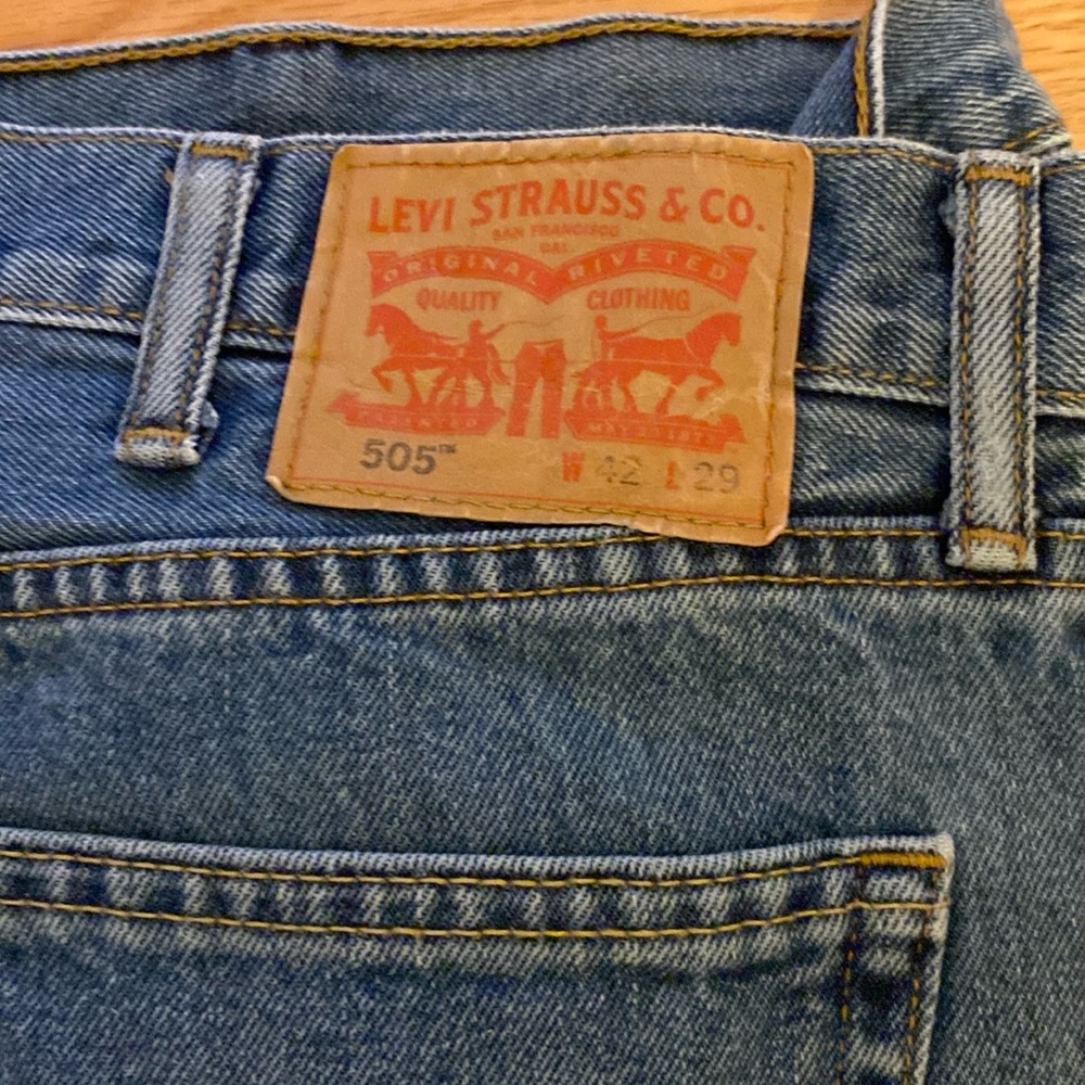 Levi’s 505 size 42x29